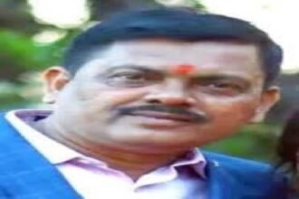 Senior Journalist Ajay Tiwari, remembered for his contributions to journalism, tragically died in a road accident in Dhanbad.