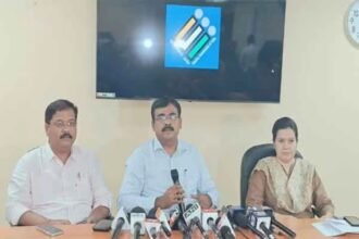 Candidates filing nominations for the Jharkhand Assembly elections in 2024.