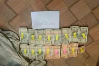Ranchi police raid GD Goenka School, uncovering over one crore rupees in cash during a large-scale investigation.