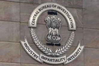 CBI raids in Jharkhand uncover one kilogram of gold and ₹50 lakhs in cash ahead of elections.