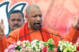 UP CM Yogi Adityanath addressing a rally in Jharkhand ahead of the 2024 elections.