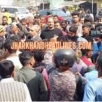 Protesters blocking NH 75 in Latehar after the body of a missing minor girl was discovered in a well.