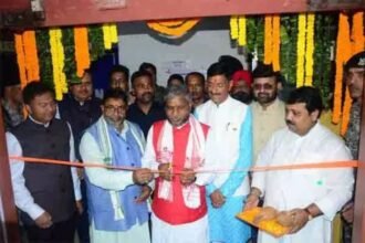 Babulal Marandi inaugurates BJP Media Center in Ranchi, with leaders attending the ribbon-cutting ceremony.