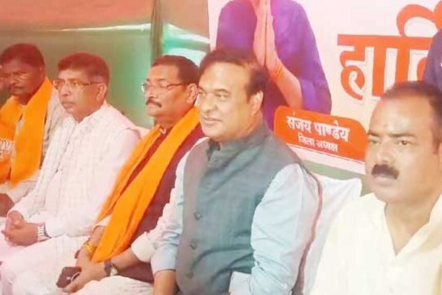 Chief Minister Himanta Biswa Sarma in Chaibasa preparing for Prime Minister's event