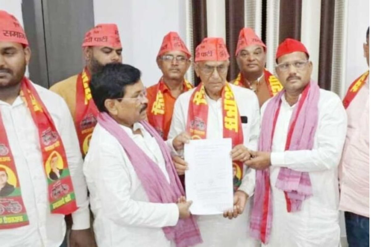 Hazaribagh News: Umashankar Akela Joins Samajwadi Party After Losing Congress Ticket, To Contest from Barhi, Hazaribagh