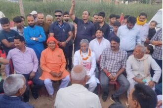 Amit Shah addressing a public rally in Dhanwar to support Babulal Marandi’s election campaign