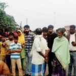 Accident scene on GT Road, Dhanbad, where a speeding pickup van killed a mother and her two daughters.