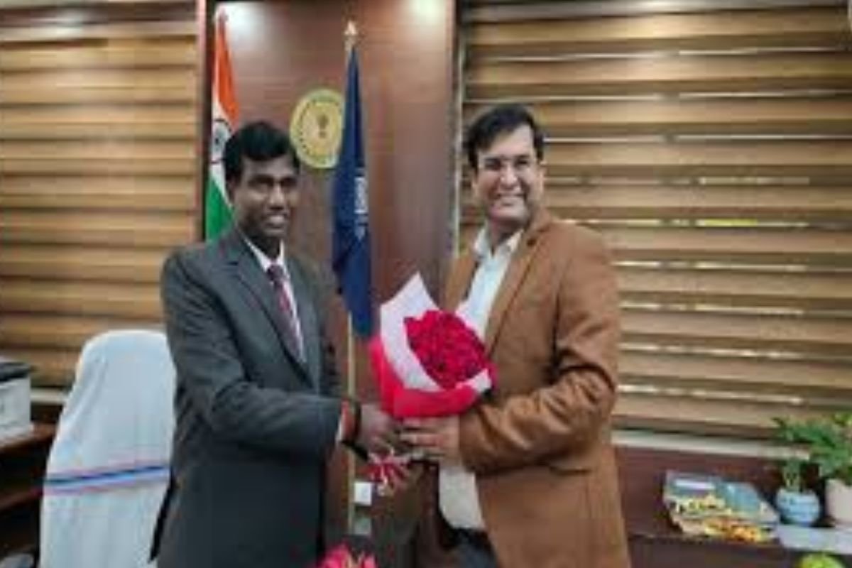 Ranchi News: Manjunath Bhajantri Takes Charge as Ranchi’s New Deputy Commissioner Amid Political Scrutiny