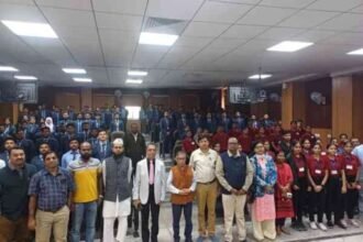 Students participate in NIT Jamshedpur's Science Innovation Camp, exploring advanced robotics and modern scientific equipment during their tour of the campus labs.