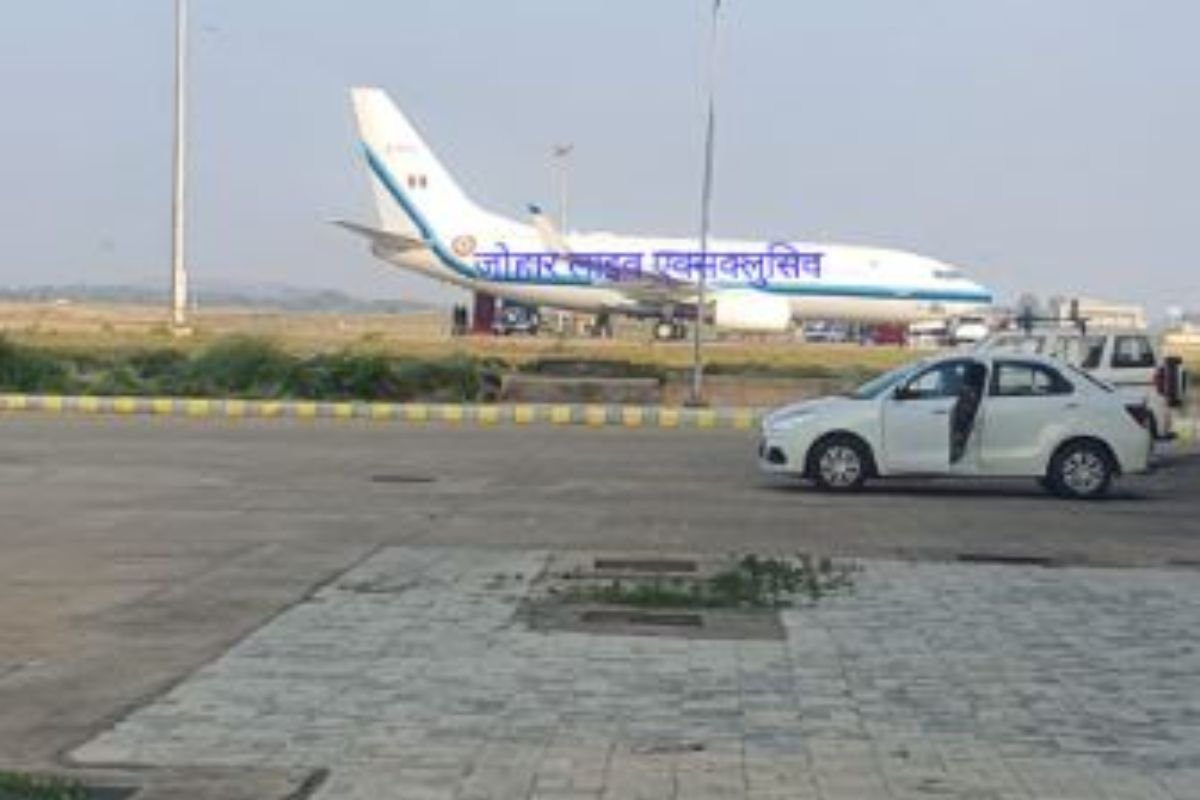 Jharkhand News: Technical Glitch in PM Modi’s Aircraft Delays Departure from Deoghar