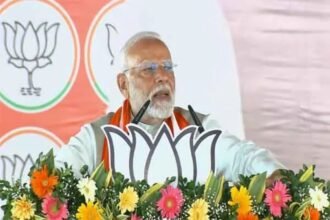 PM Modi addressing a rally in Jharkhand, advocating for a double-engine government to protect the values of bread, daughter and soil.