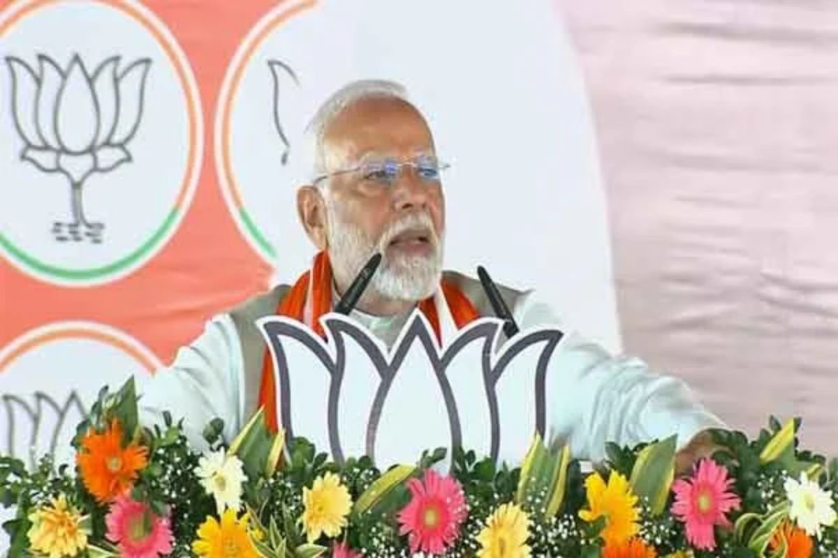 Jharkhand News: PM Modi’s Rally in Garhwa, Jharkhand, Call for a Double-Engine Government to Protect “Bread, Daughter and Soil”