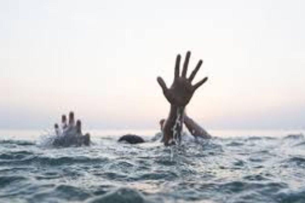 Chatra News: Kharna Festival Turns Tragic, Three Girls Drown in Chatra Pond