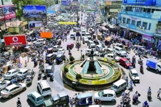 Traffic route changes and vehicle restrictions announced during Ranchi election vote counting near Pandra Market on November 23.