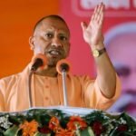 Yogi Adityanath addressing public rally in Jharkhand at Murli Maidan, Rajmahal