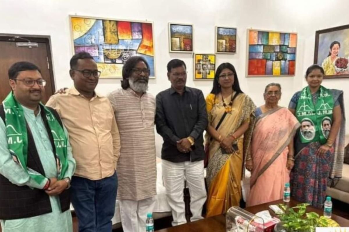 Jharkhand Politics: Youth Congress Leader Bilal, BJP’s Pranav Verma Join Jharkhand Mukti Morcha (JMM) in Major Political Move
