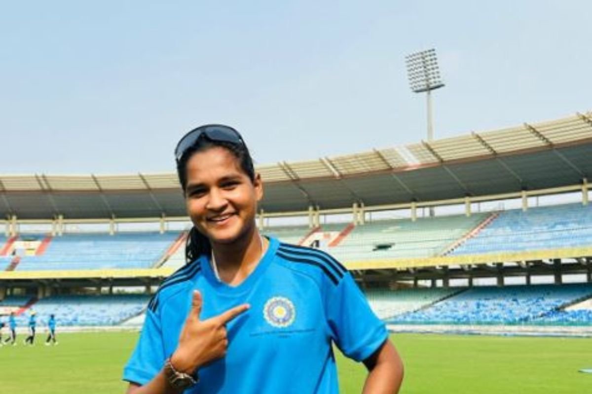 Dhanbad News: Dhanbad Cricketer Anandita Kishor to Represent India in Junior Women’s Asia Cup in Malaysia | Anandita Kishor Journey