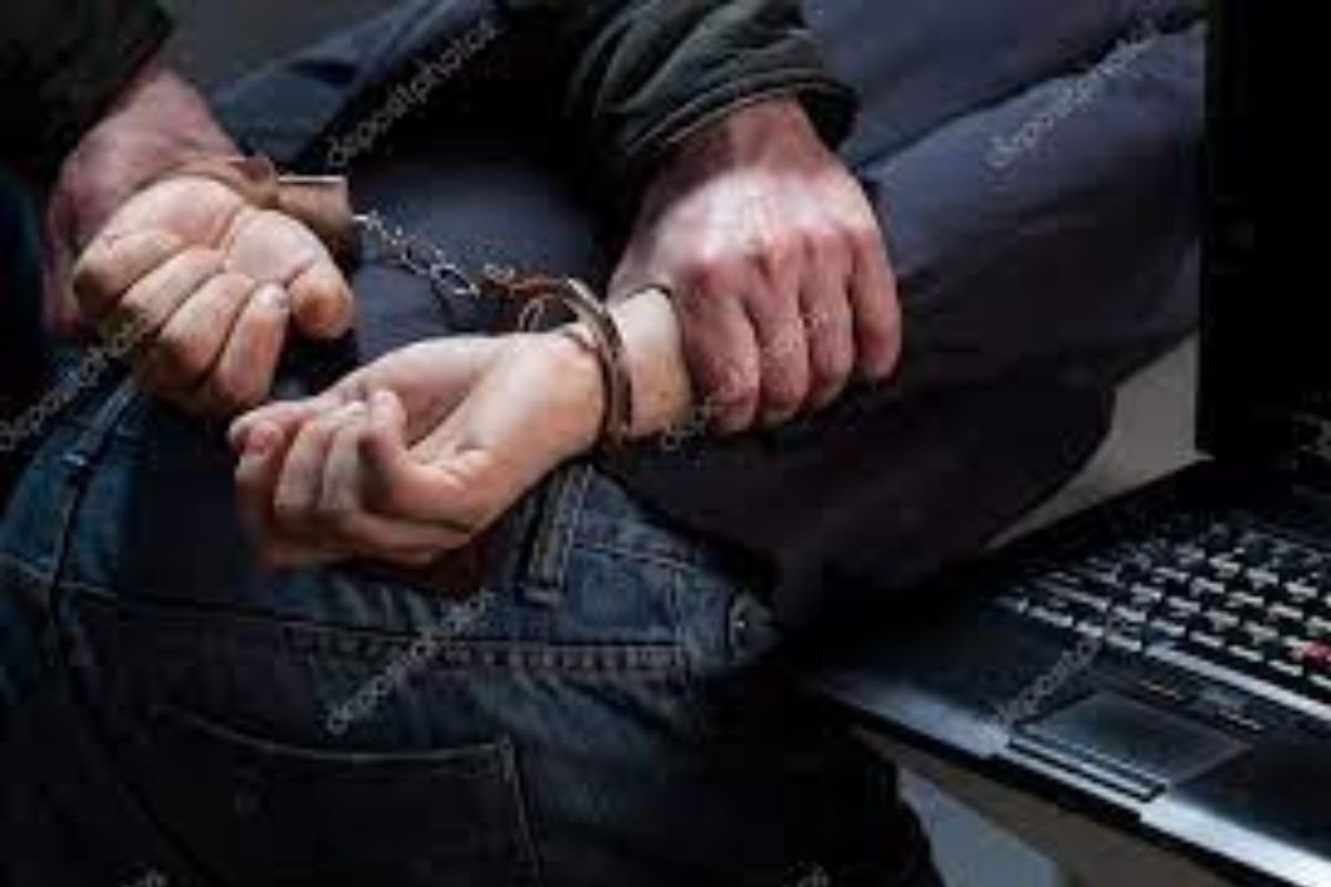 Giridih News: Girdih Police Arrest 3 Cyber Criminals in Major Raid Against Cyber Crime
