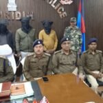 Giridih Cyber Police arrest three cybercriminals involved in electricity bill fraud, seizing smartphones, SIM cards and a luxury SUV.