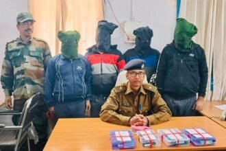 Jamtara police arrest four cybercriminals involved in a KYC update scam in Jharkhand.