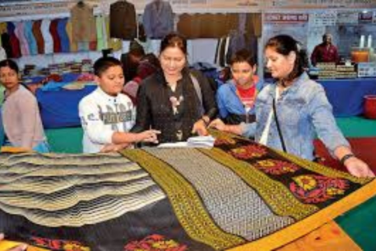 Jharkhand News: Ranchi’s Morhabadi Ground to Host Khadi Mela from December 20 2024, CM Hemant Soren to Inaugurate