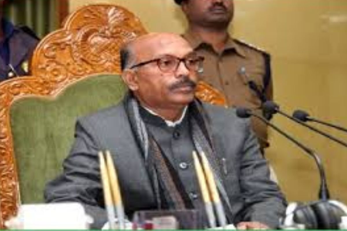 Jharkhand News: Rabindra Nath Mahato Elected As the Speaker of Jharkhand Assembly Unanimously, Hemant Soren and Babulal Marandi Lead Him to the Chair