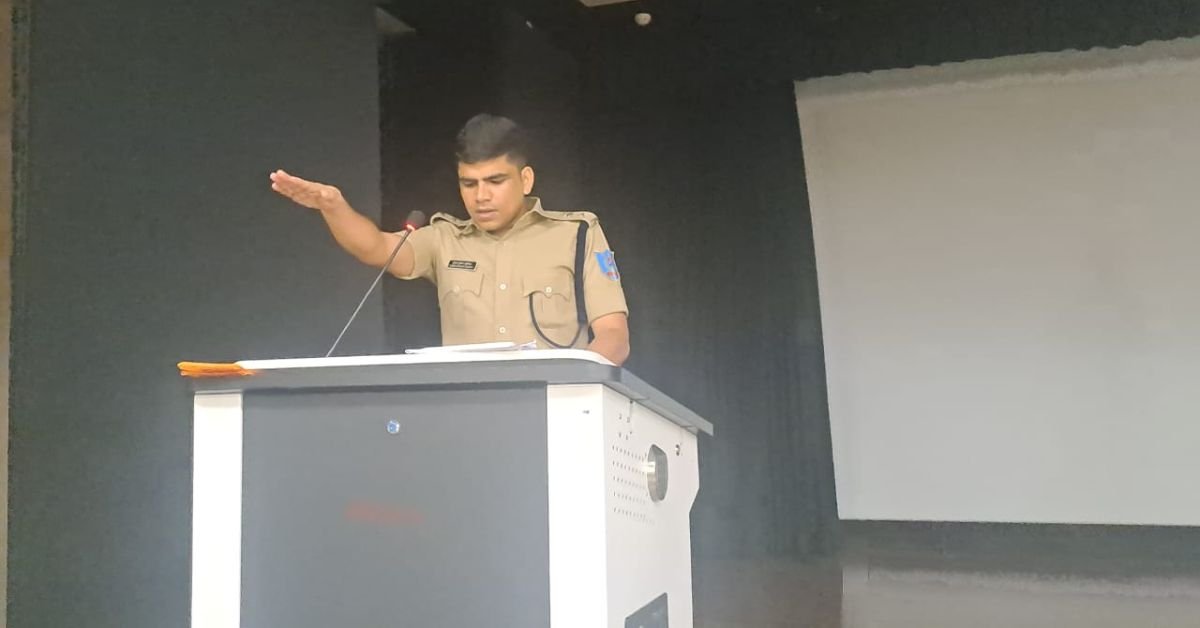 Saraikela News: Saraikela Police Launch Awareness Drive Against Illegal Opium Cultivation, SP Administers Oath