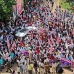 Tribal protest in Saraikela against Kurmi agitation with warning of economic blockade in Kolhan