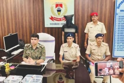 Notorious criminal Chhota Sajid arrested with loaded pistol in Seraikela Jharkhand