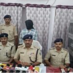 East Singhbhum police seize brown sugar packets and arrest accused in Sitaramdera