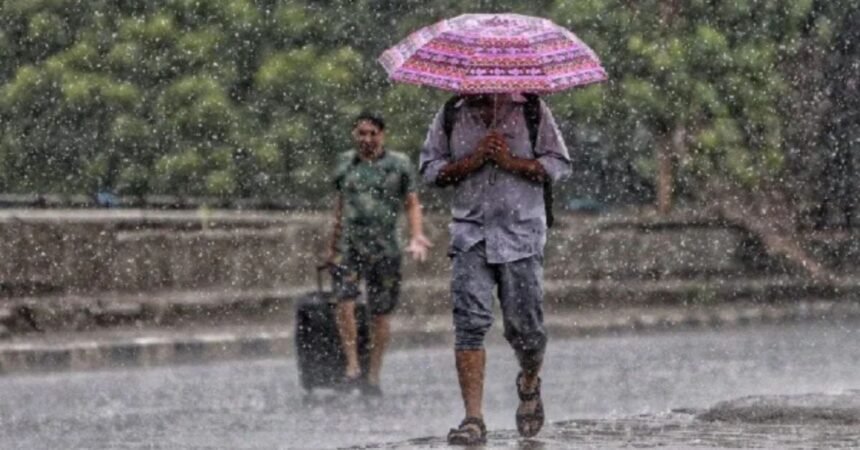Heavy rain alert in Jharkhand as IMD issues yellow warning for 10 districts