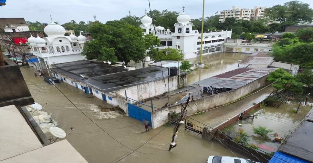 Heavy rain disrupts life in Chaibasa, four rescued after mud house collapses
