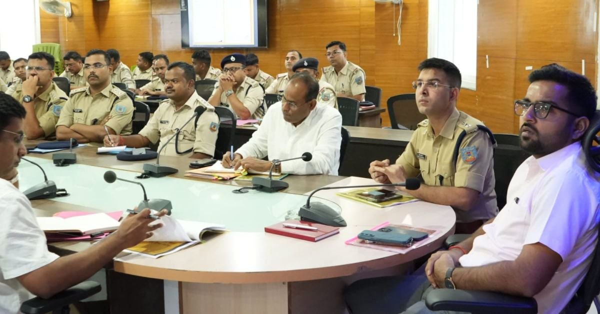 Palamu Cracks Down on Illegal Mining, 96 Vehicles Seized in July