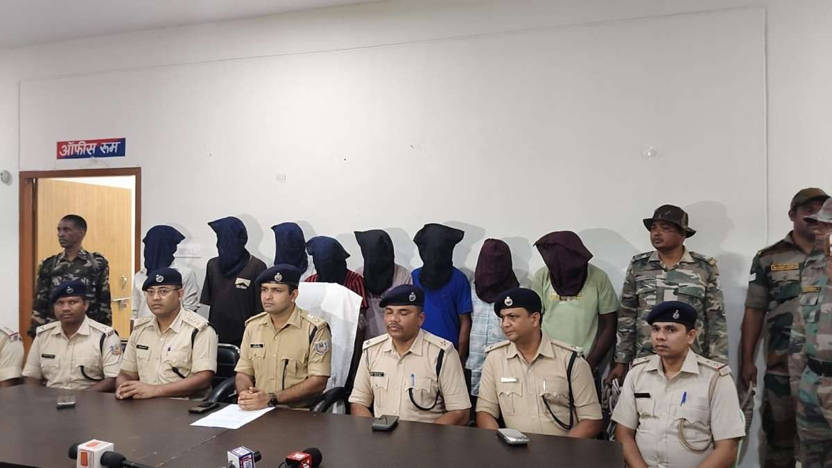 Ranchi Police bust alleged motorcycle theft gang, arrest eight and recover 10 bikes