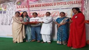 Students attend the APR Nair Scholarship programme at APJ Kalam High School in Jamshedpur