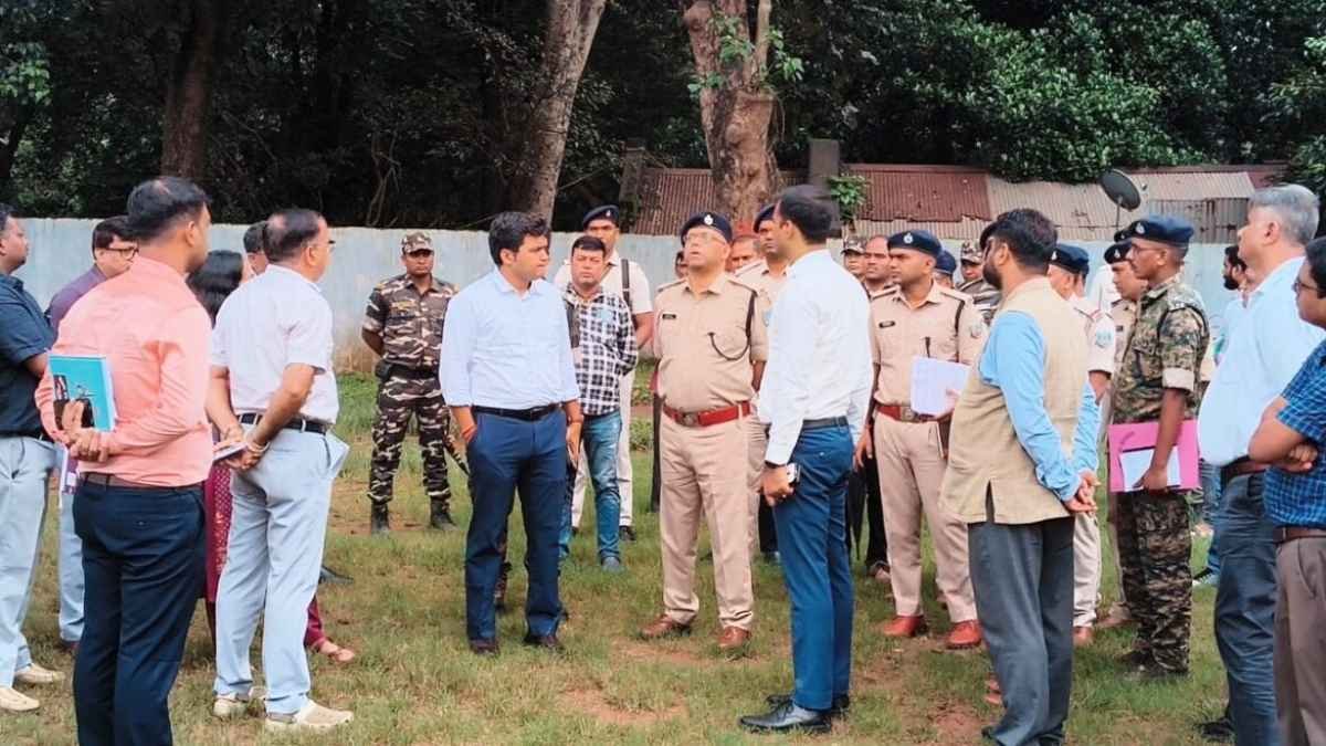 Gua Martyrs’ Day preparations intensify as West Singhbhum DC and SP inspect venue